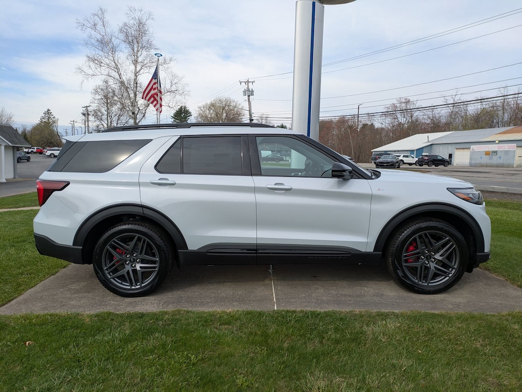 New 2026 Ford Explorer ST-Line SUV