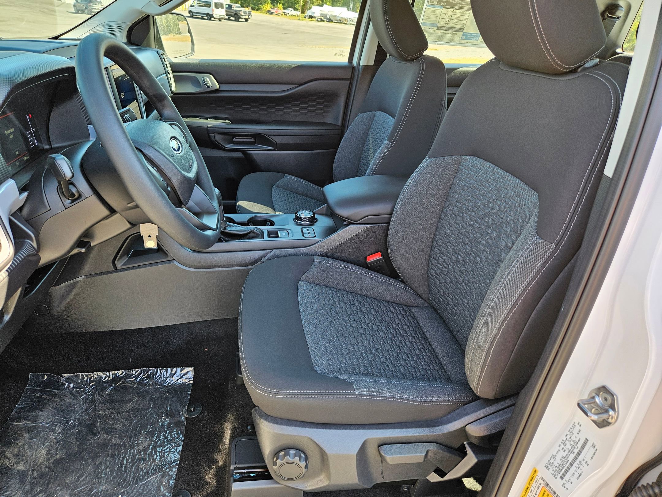 2025 Ford Ranger XL photo 4