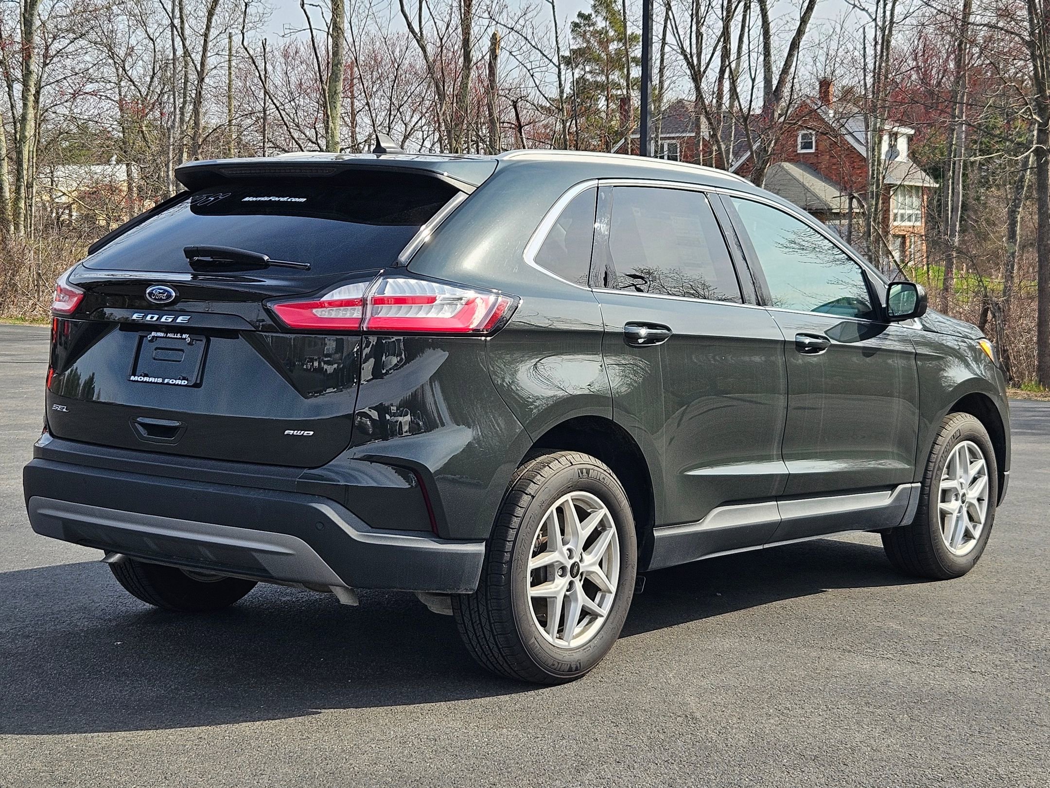 2023 Ford Edge SEL photo 3