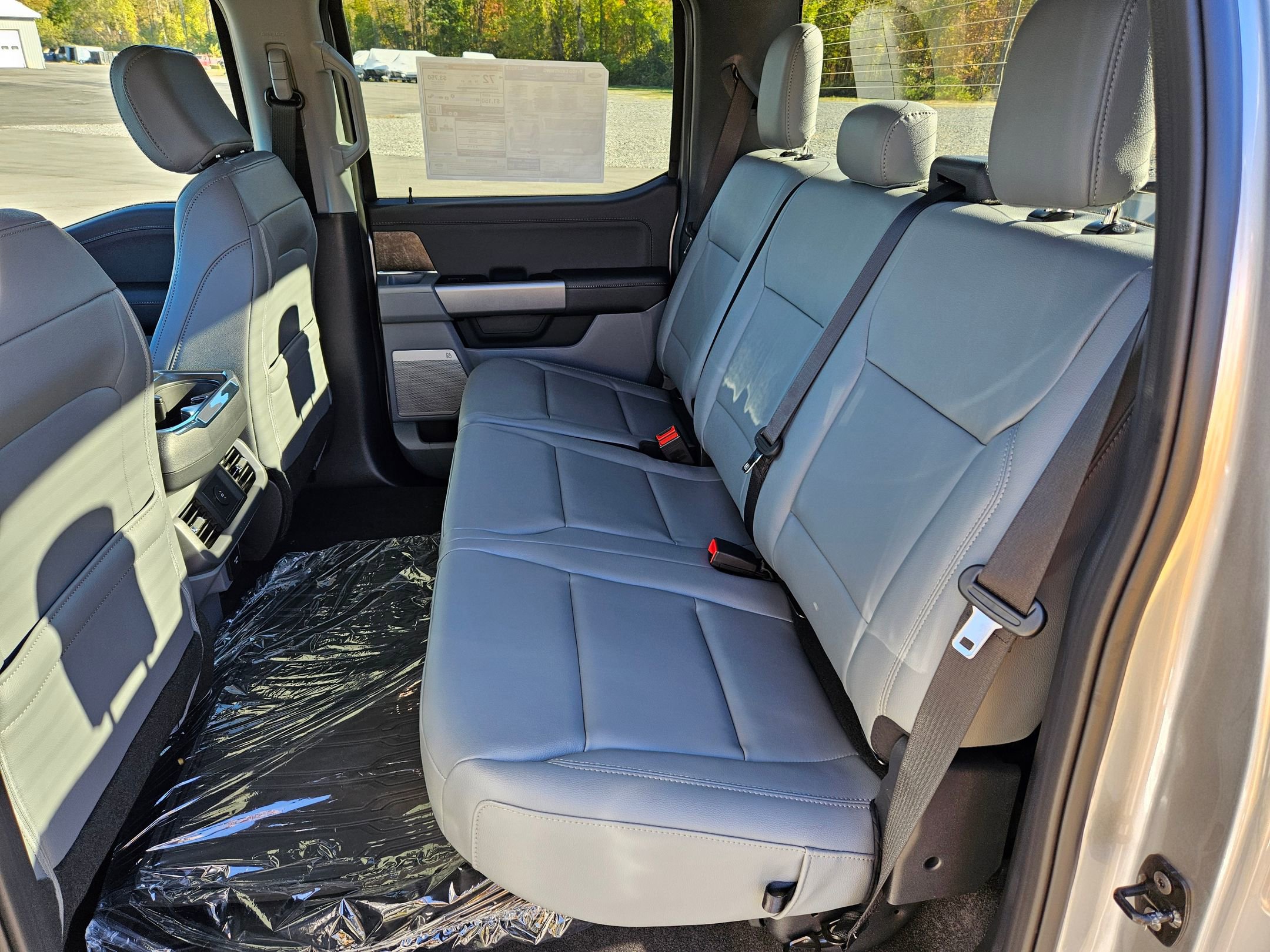 2025 Ford F-150 Lightning Flash - Photo 5