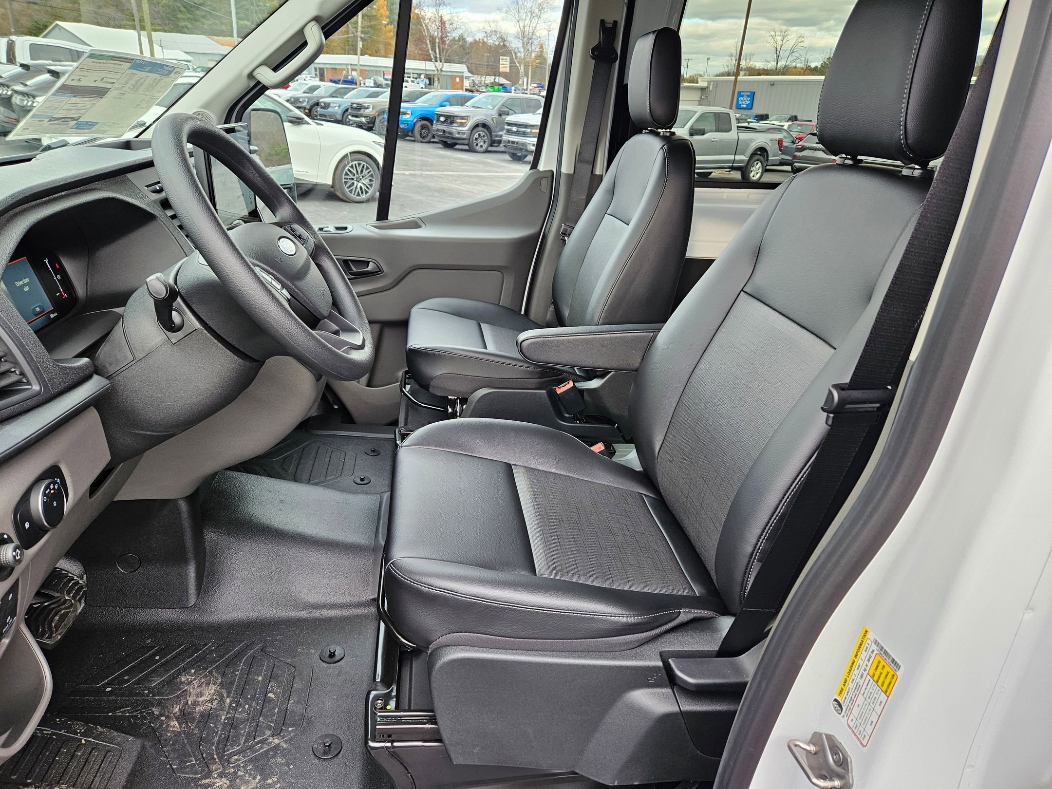 2026 Ford Transit photo 3