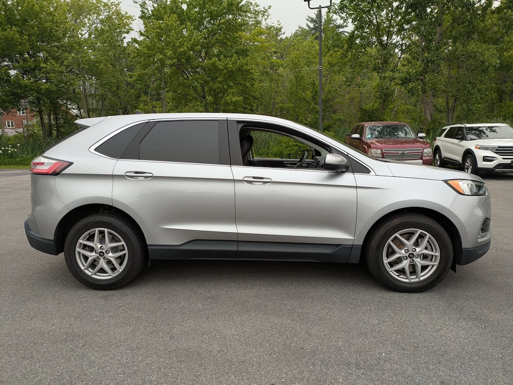 Certified 2024 Ford Edge SUV