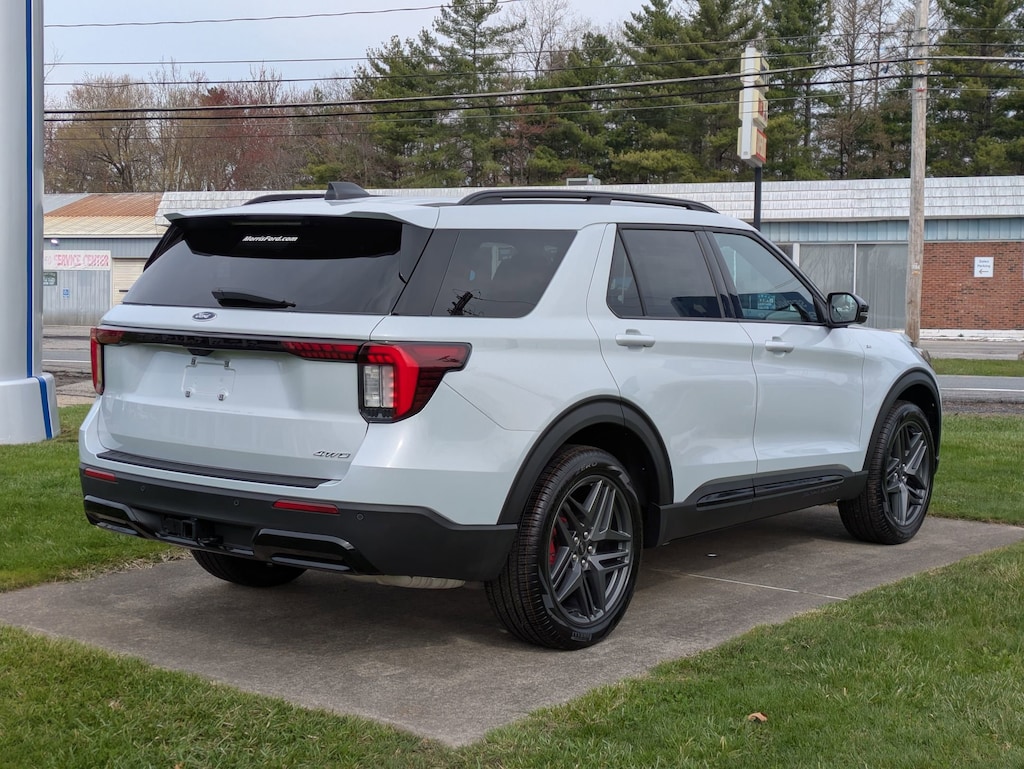 New 2026 Ford Explorer ST-Line SUV