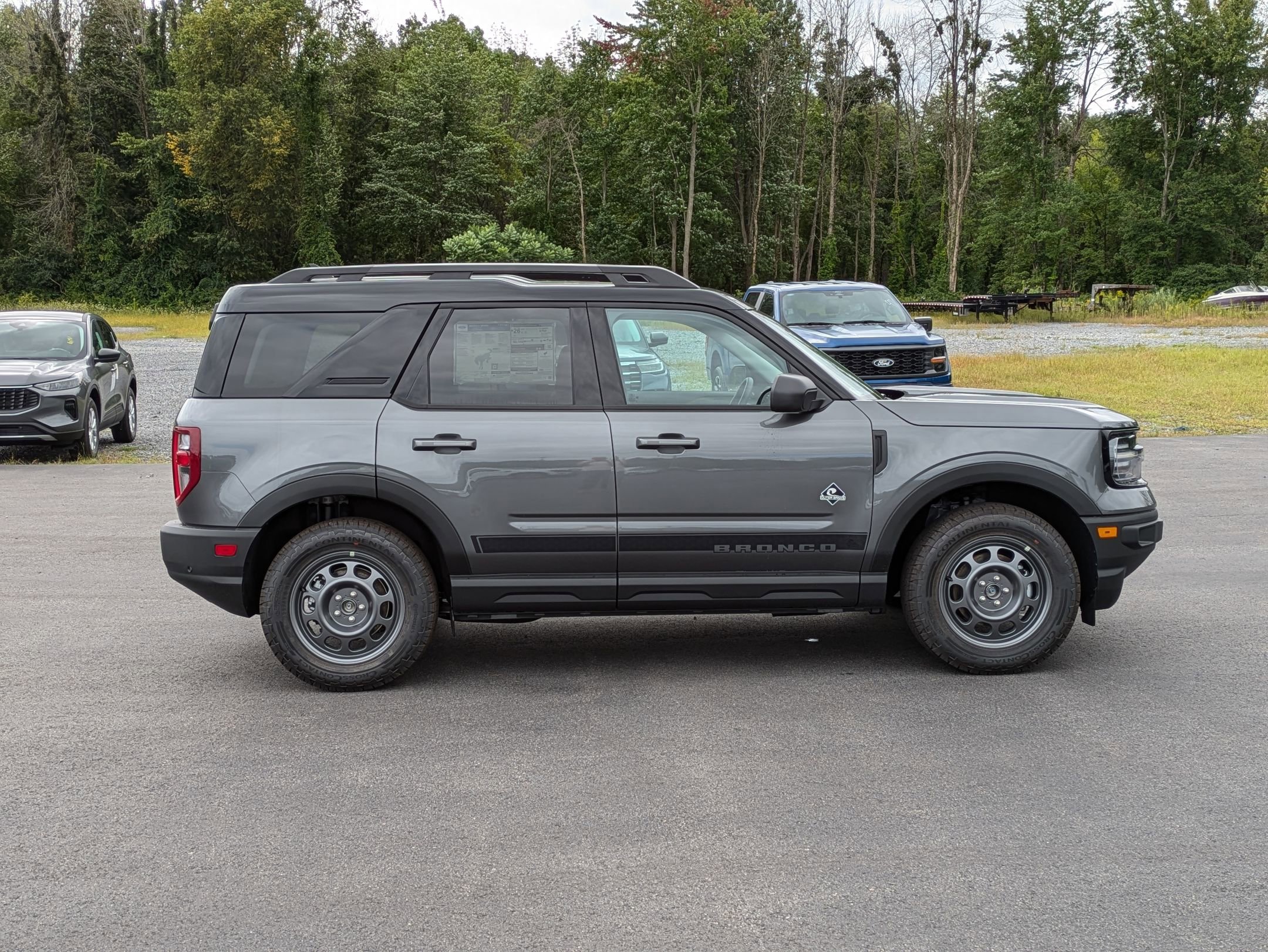 2024 Ford Bronco Sport Outer Banks photo 2
