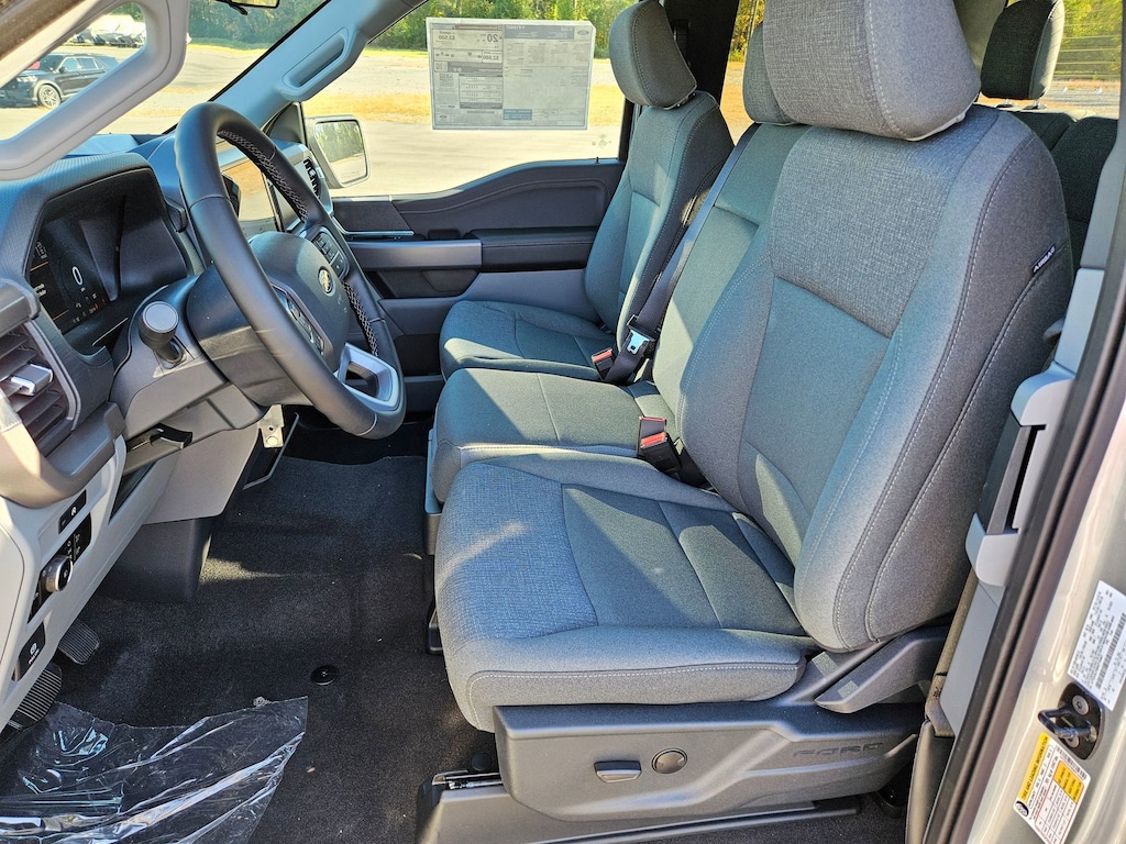 New 2025 Ford F-150 XLT TRUCK