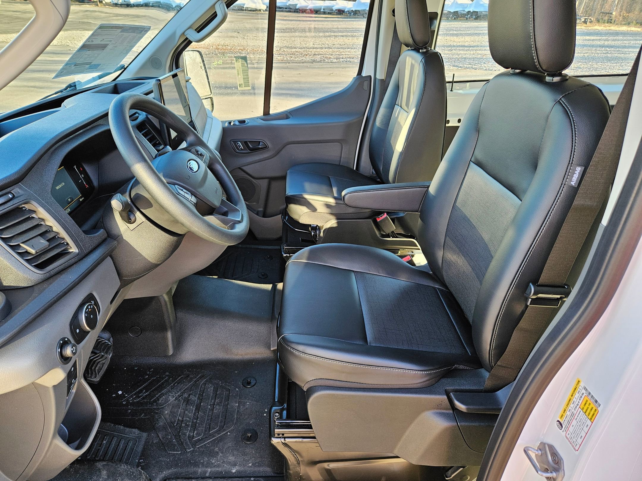 2026 Ford Transit photo 4