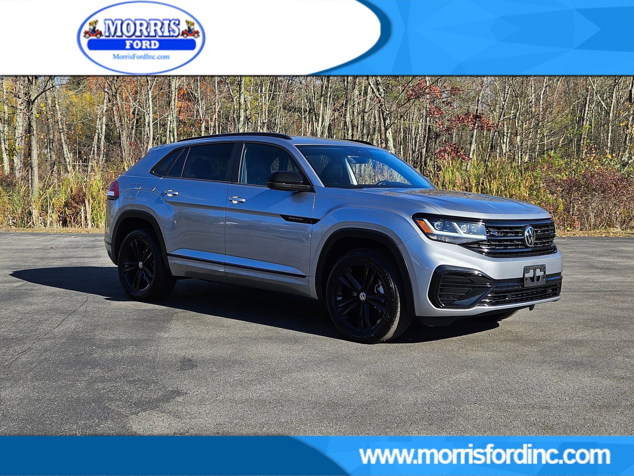 2023 Volkswagen Atlas Cross Sport SEL R-Line Black's photo