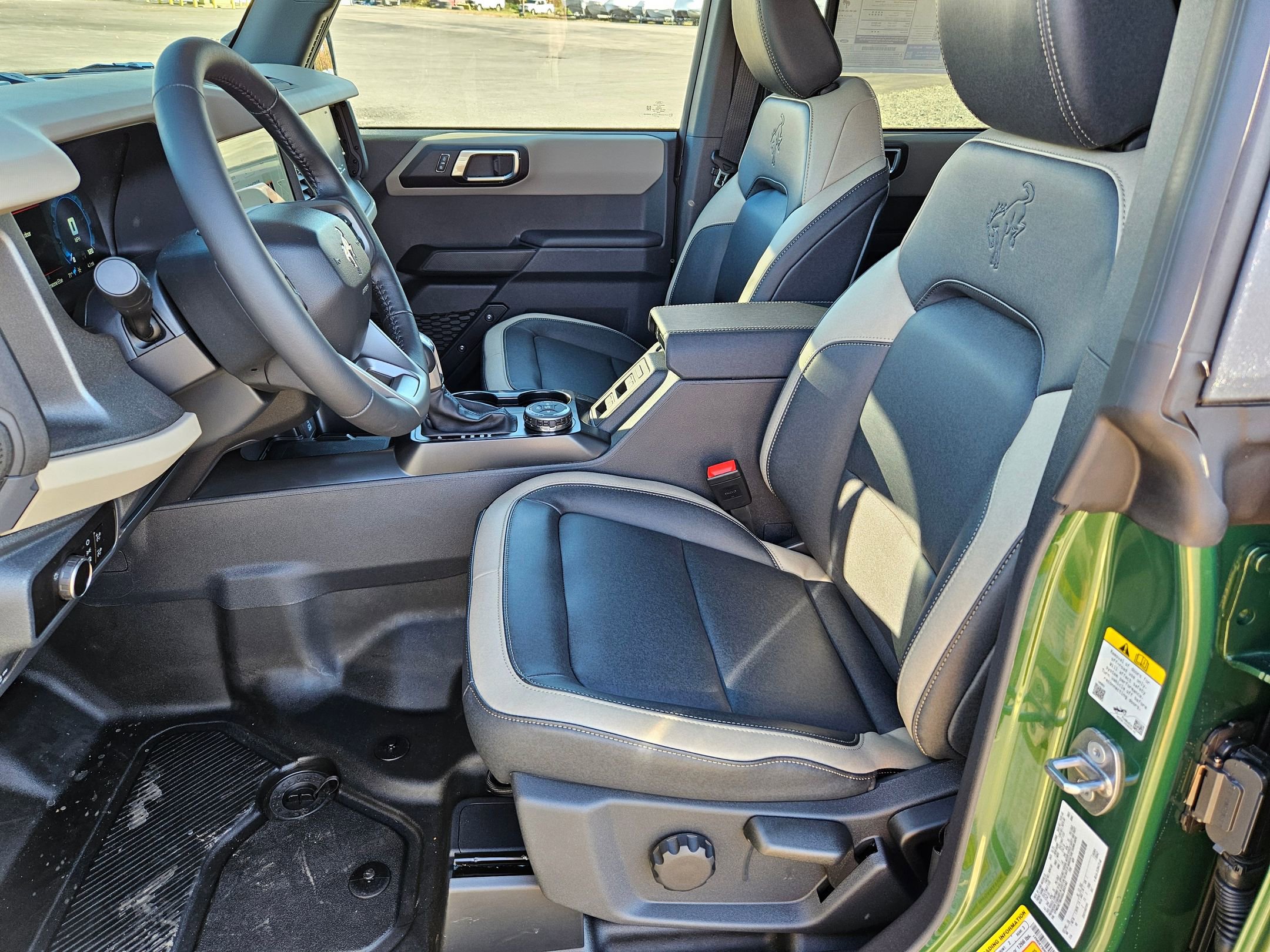 2025 Ford Bronco Big Bend photo 4