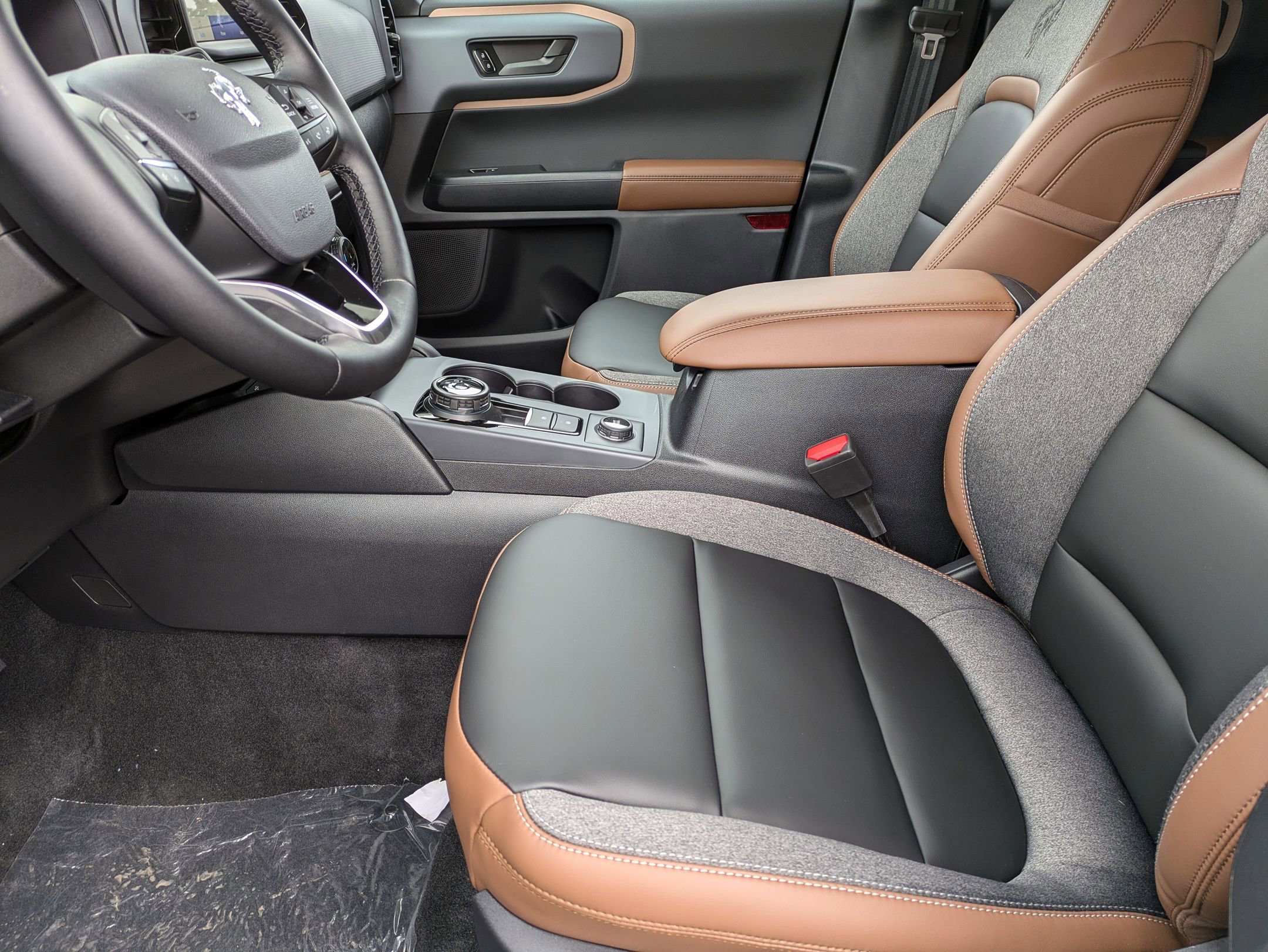 2024 Ford Bronco Sport Outer Banks photo 4