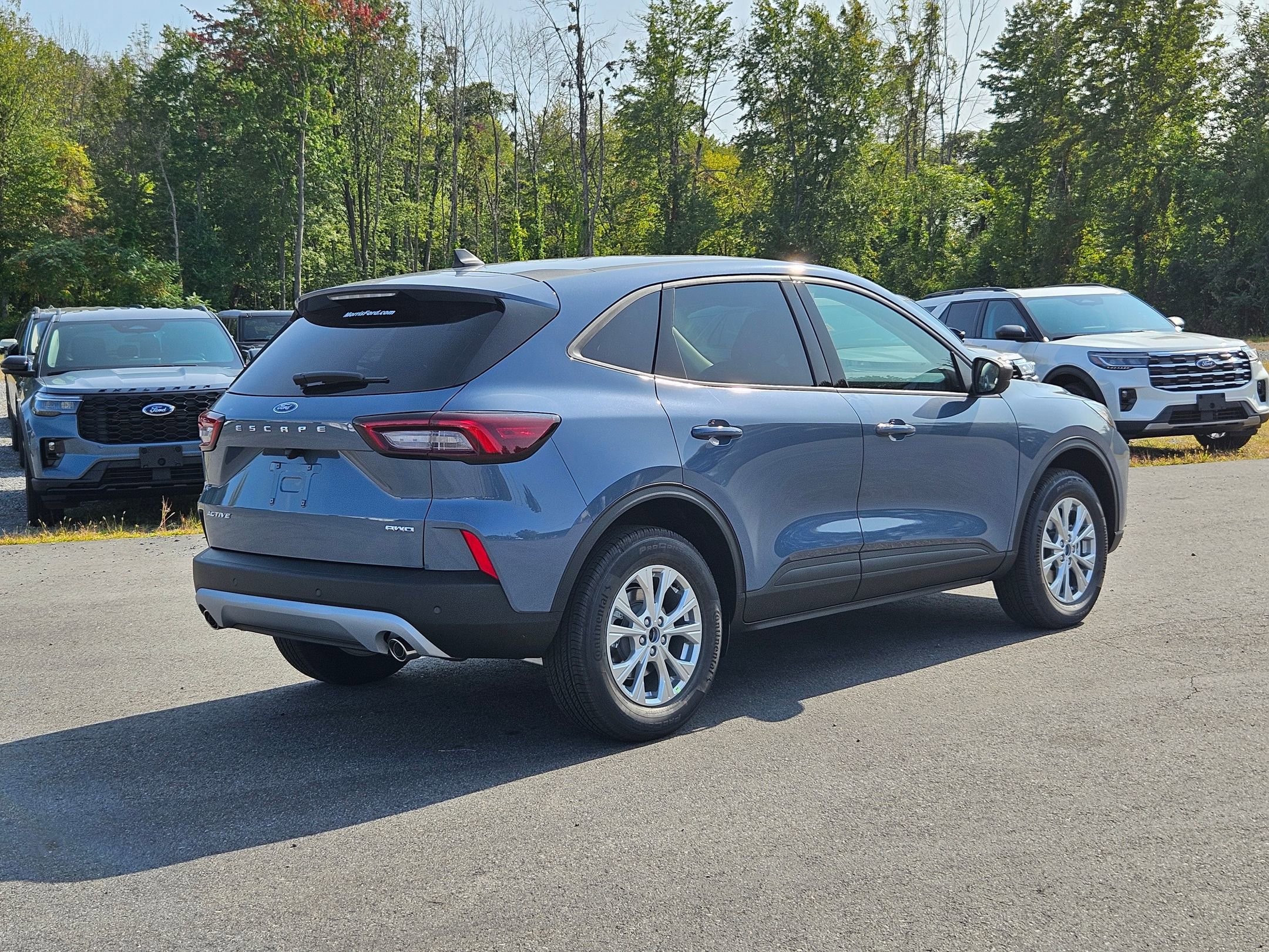 2025 Ford Escape Active photo 2