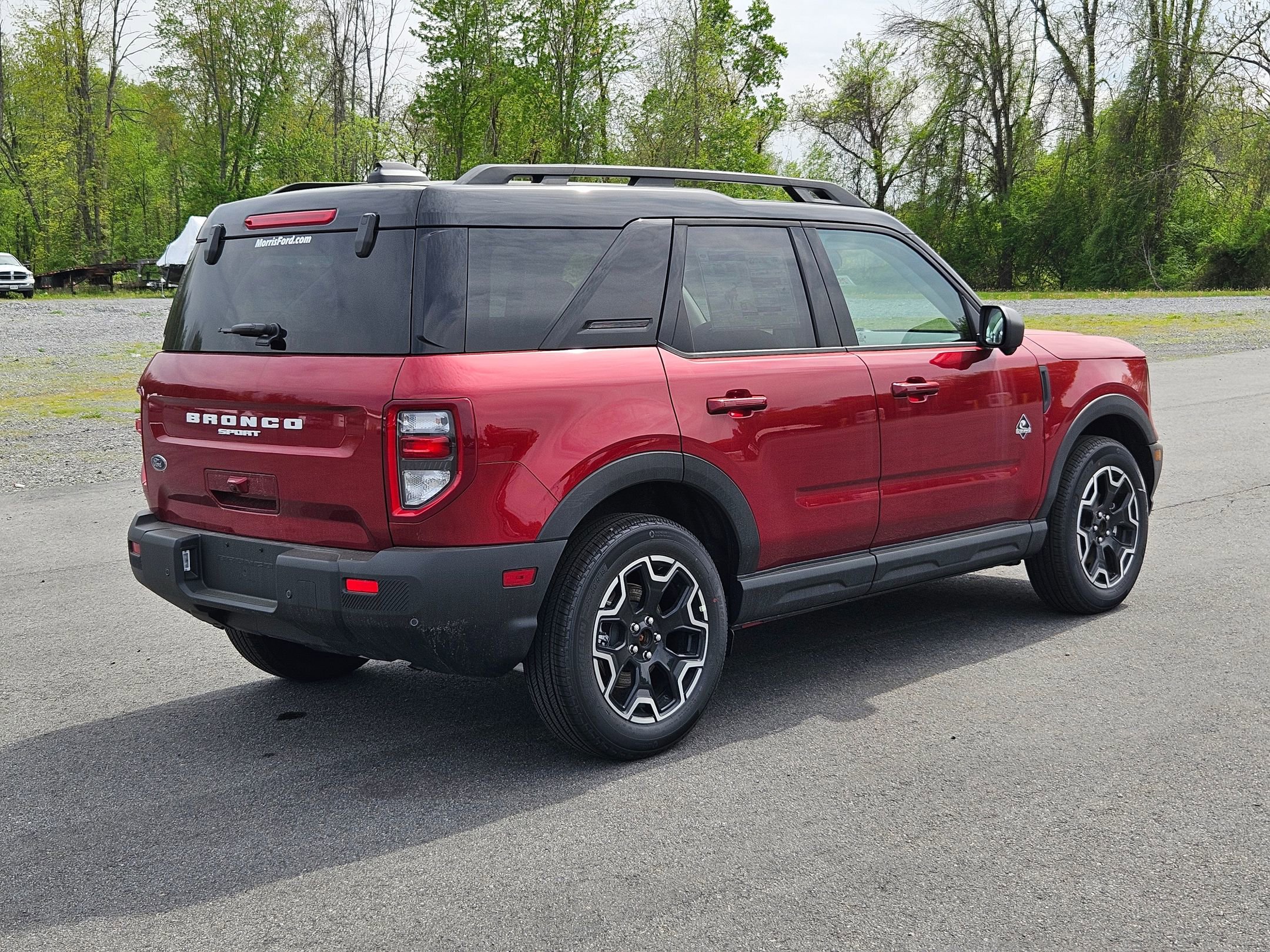2025 Ford Bronco Sport Outer Banks photo 3
