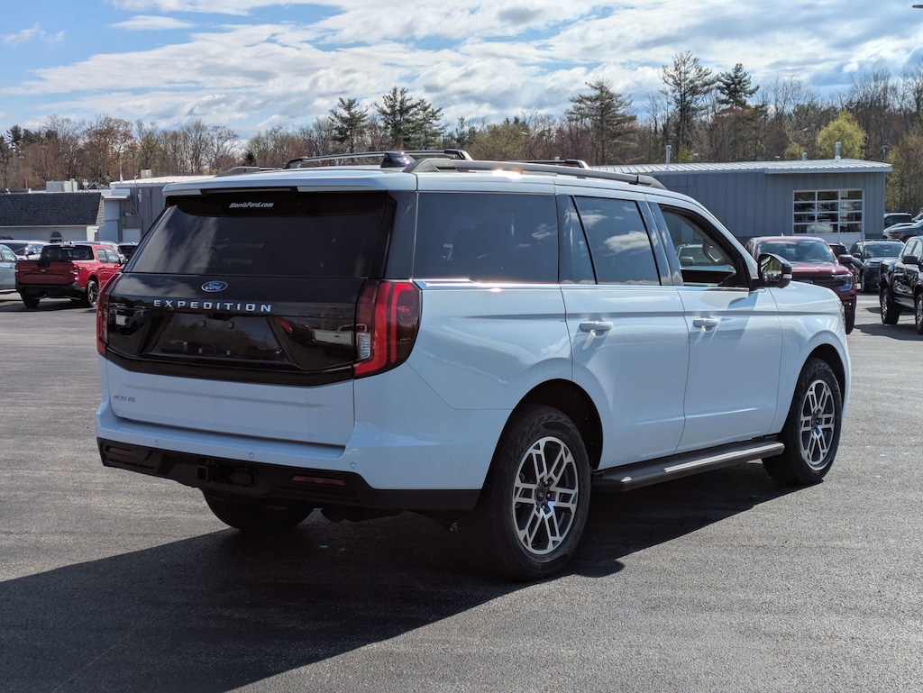 New 2026 Ford Expedition Active SUV