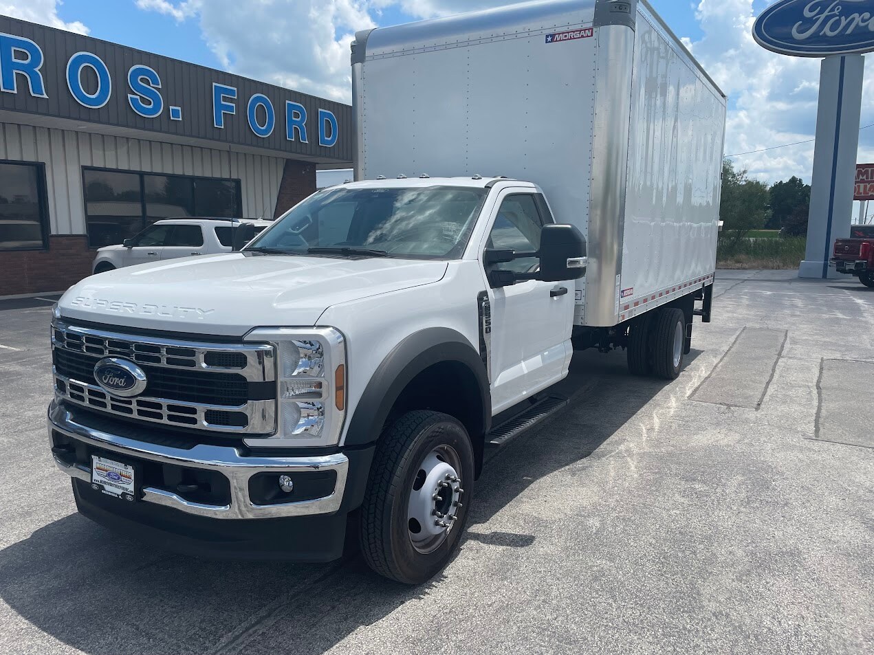 2024 Ford F-550 XL photo 2