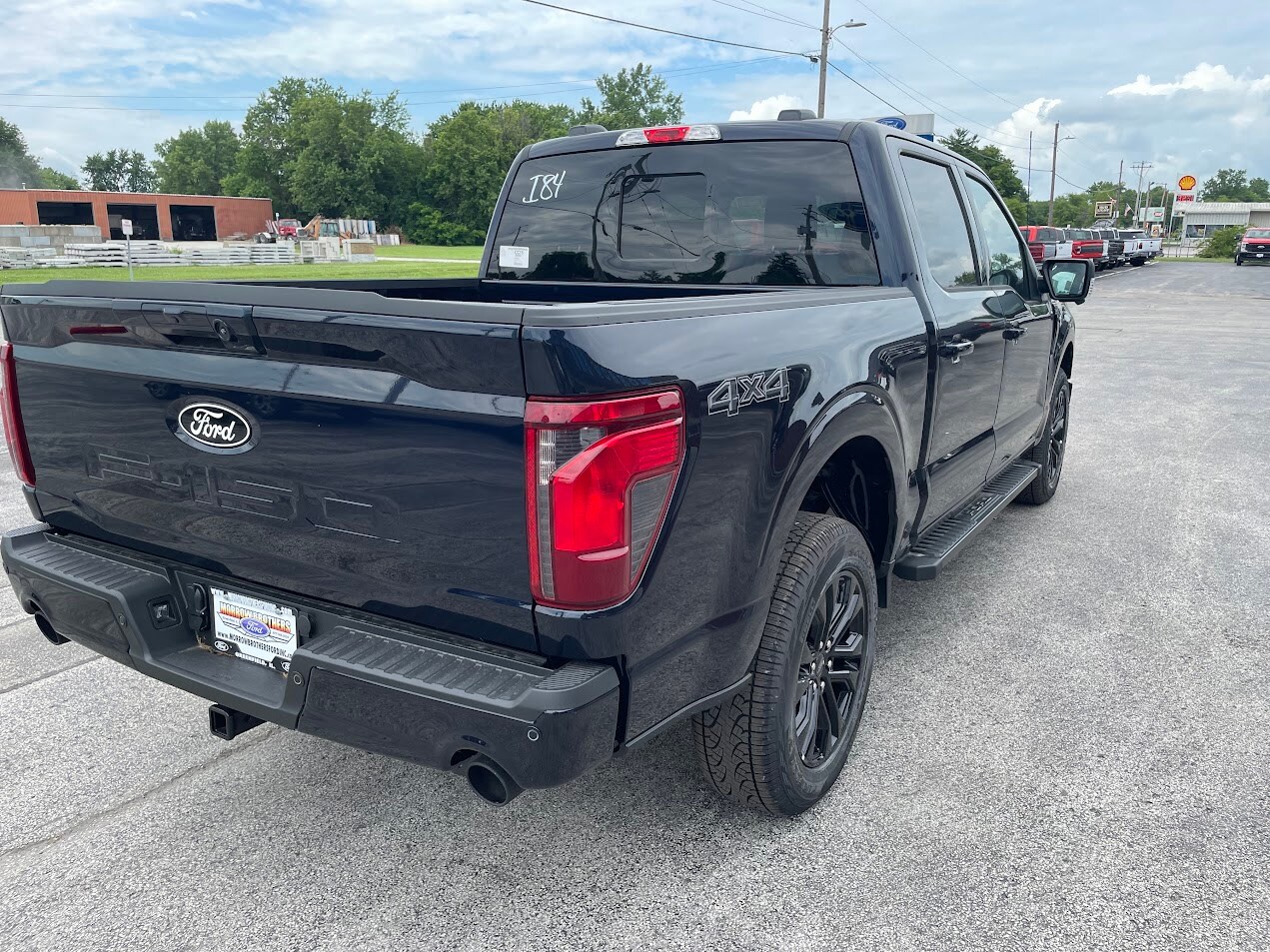 2025 Ford F-150 XLT photo 4