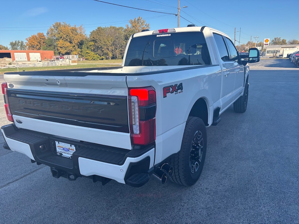 New 2026 Ford F-250 Platinum Truck Crew Cab