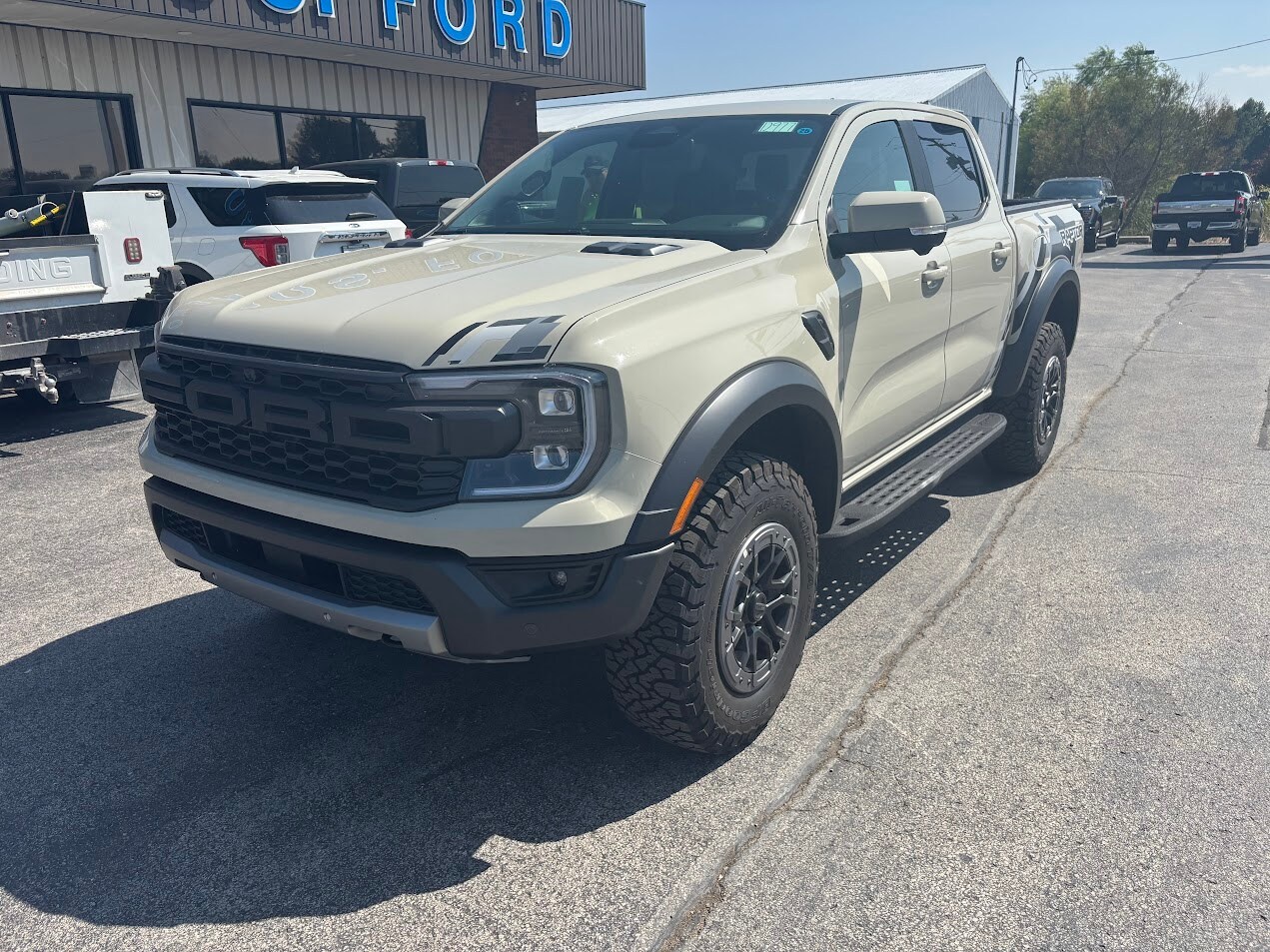 2025 Ford Ranger Raptor photo 2