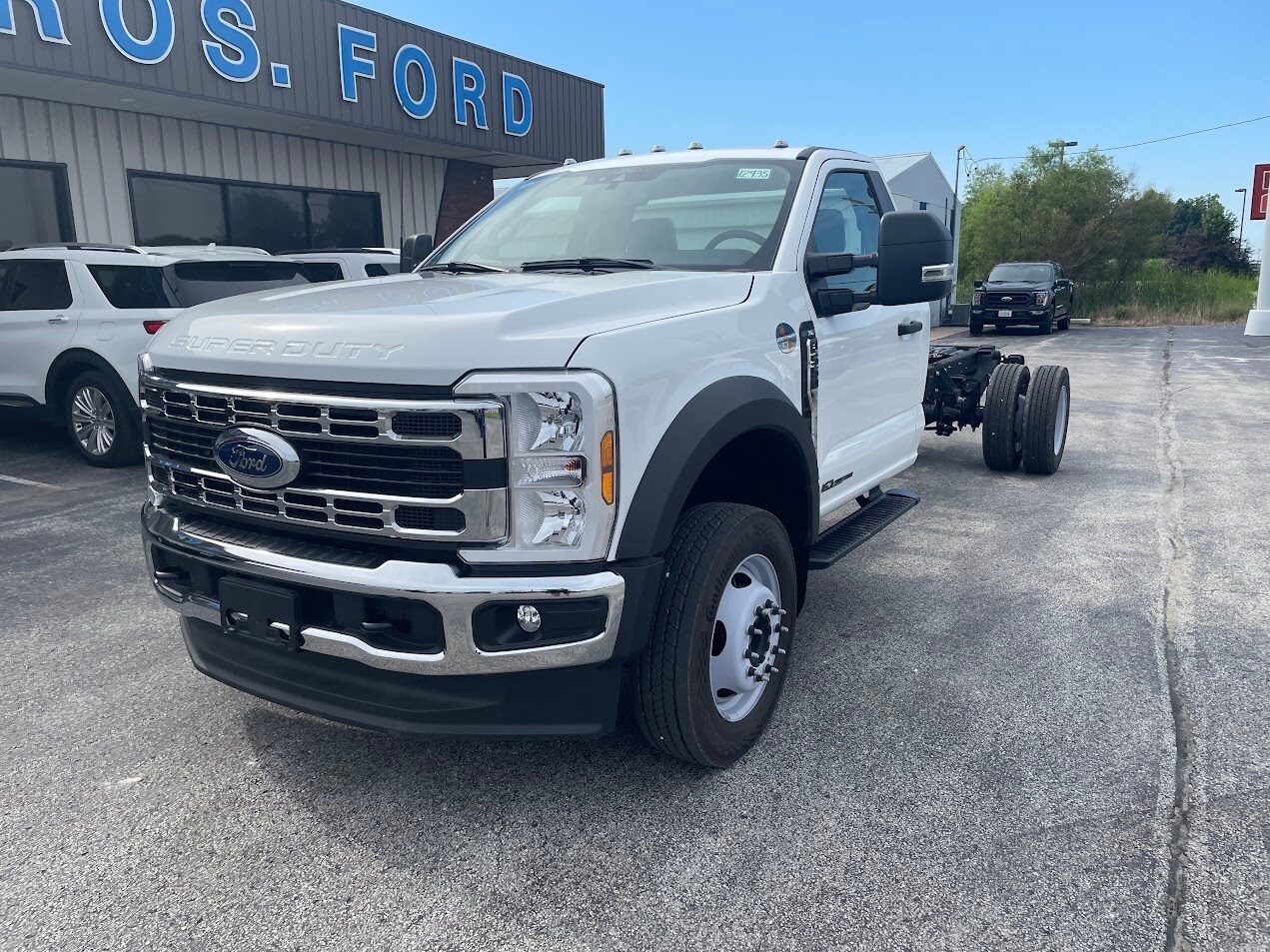 2024 Ford F-550 XL photo 2
