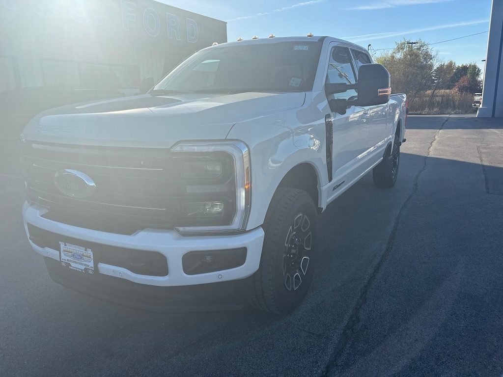 New 2026 Ford F-250 Platinum Truck Crew Cab
