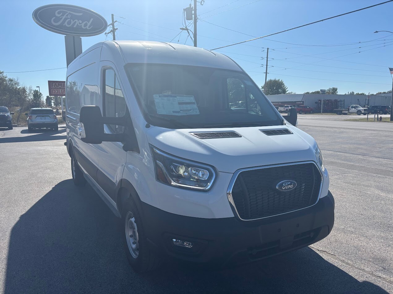 2025 Ford Transit photo 3