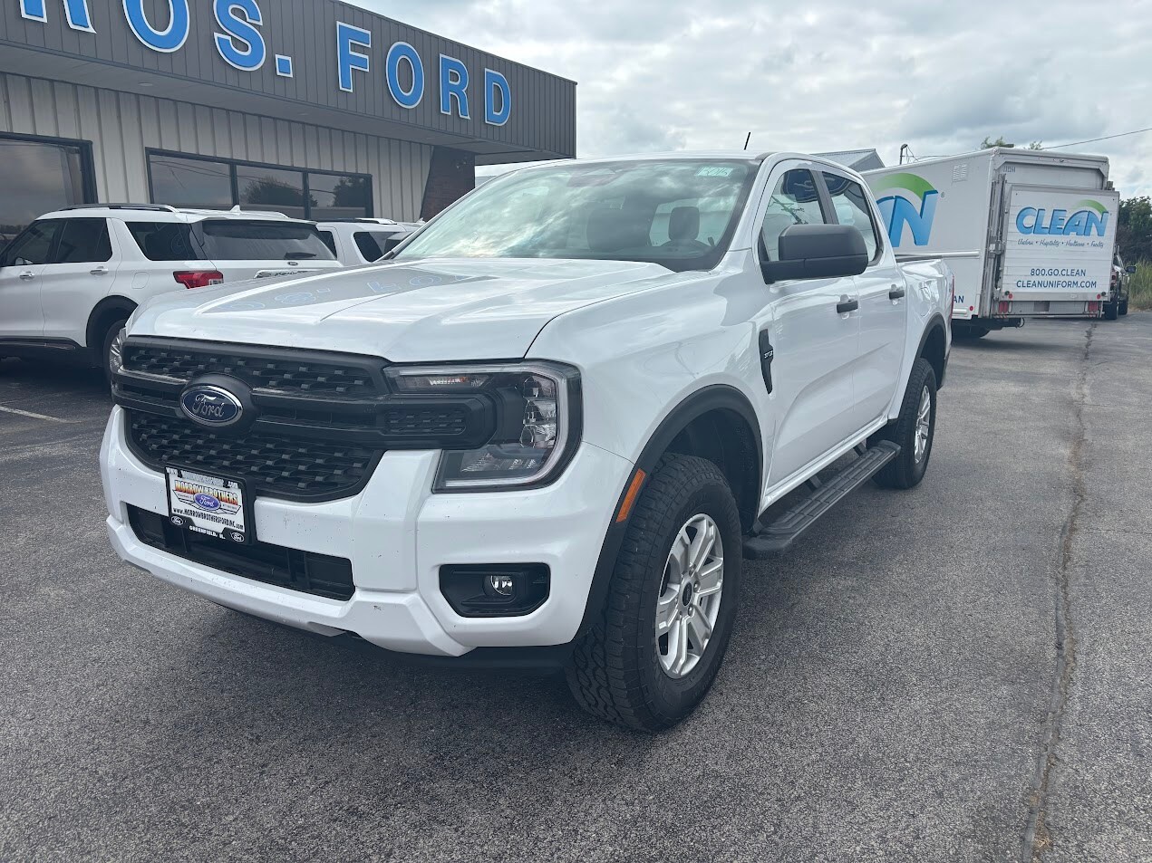 2025 Ford Ranger XL photo 2