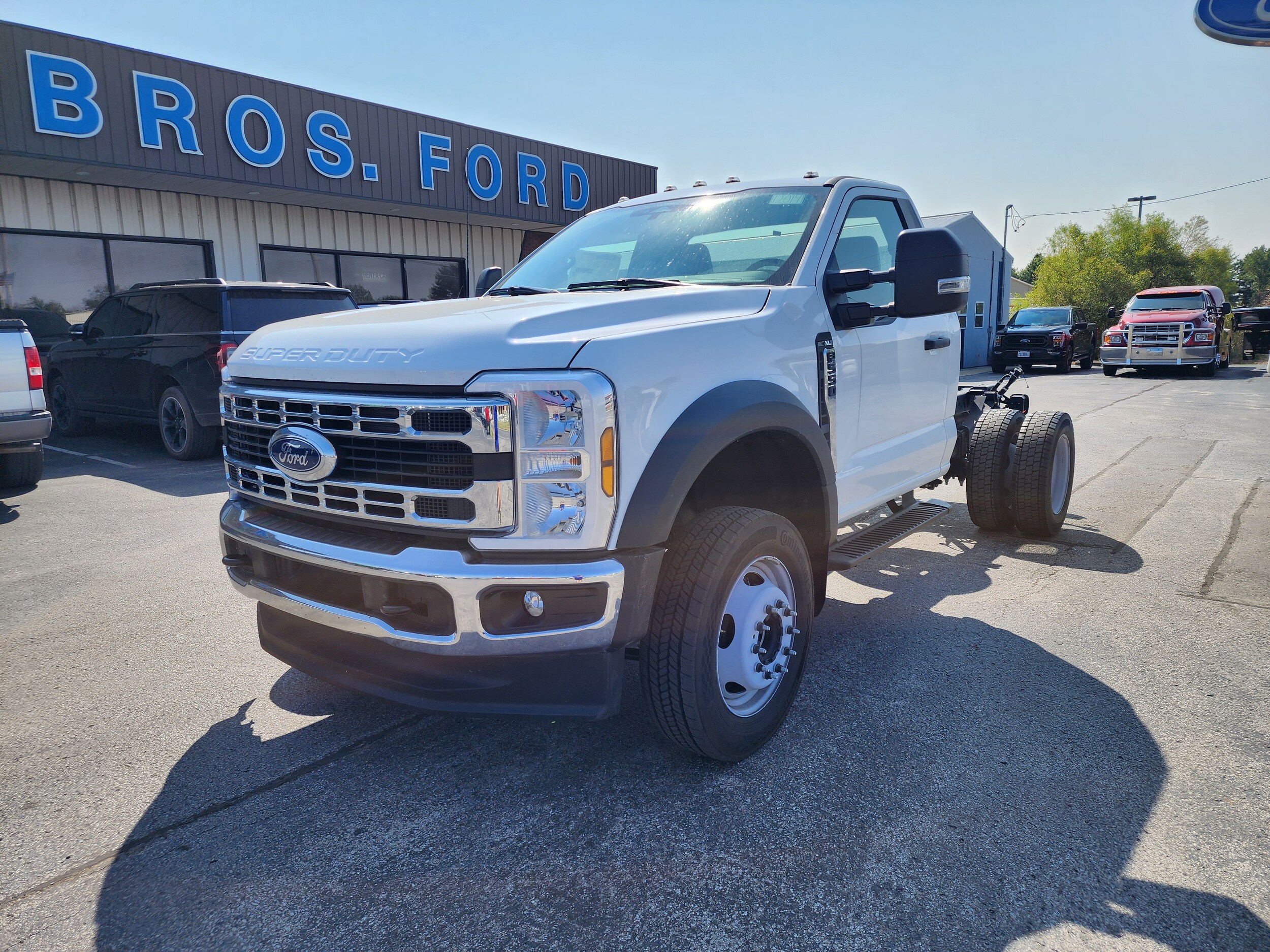 2024 Ford F-550 XL photo 2