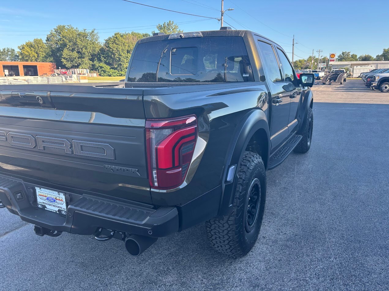 2025 Ford F-150 Raptor photo 4