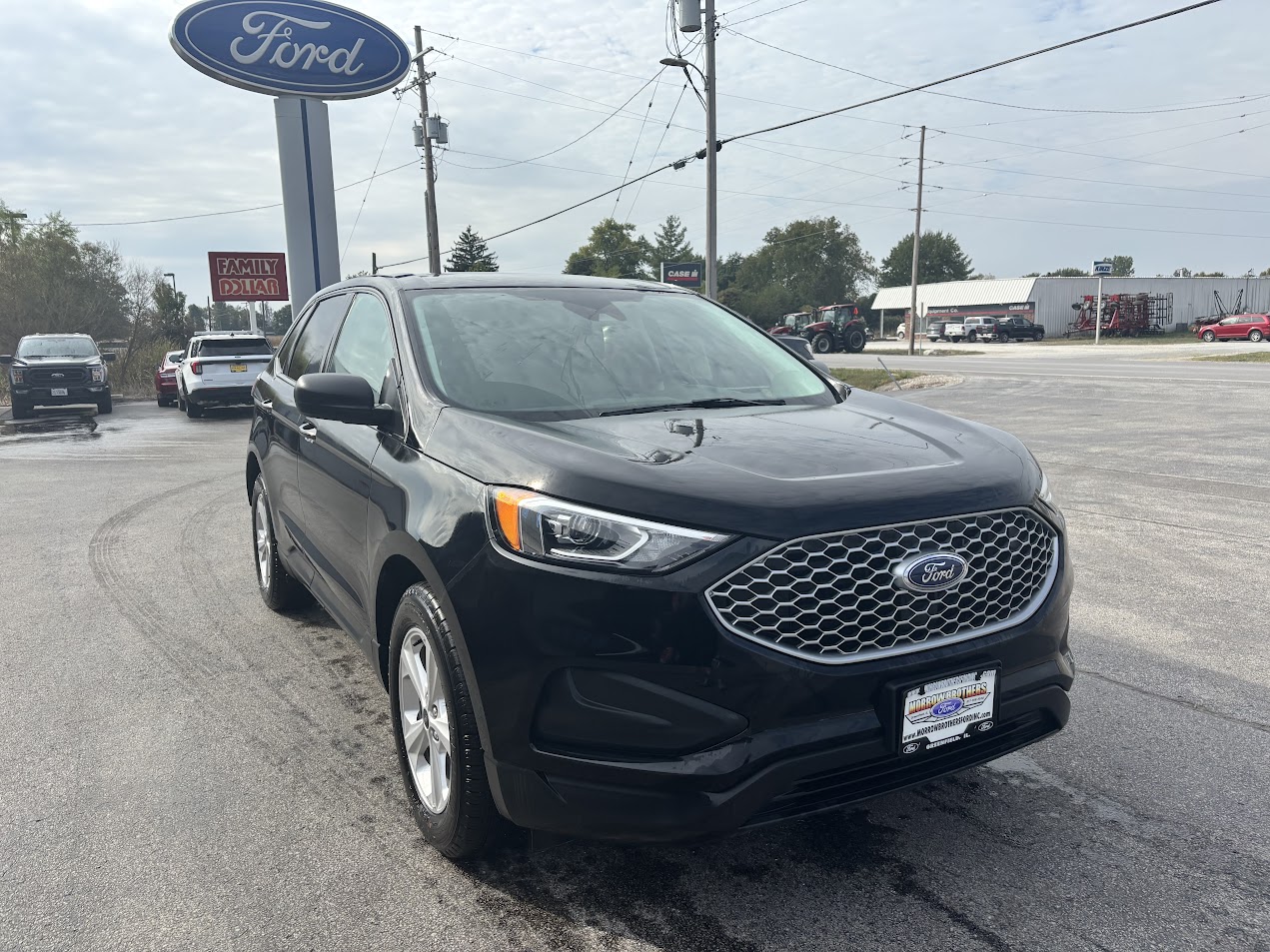2024 Ford Edge SE - Photo 3