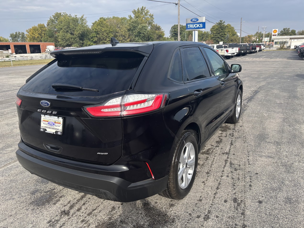 2024 Ford Edge SE - Photo 4