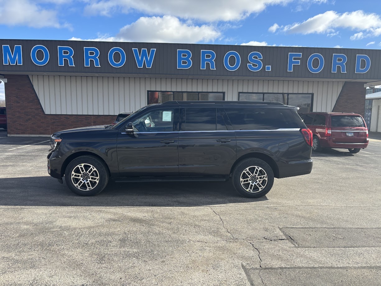 2025 Ford Expedition Active's photo