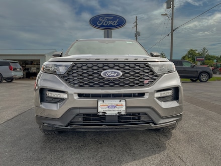 2023 Ford Explorer ST SUV