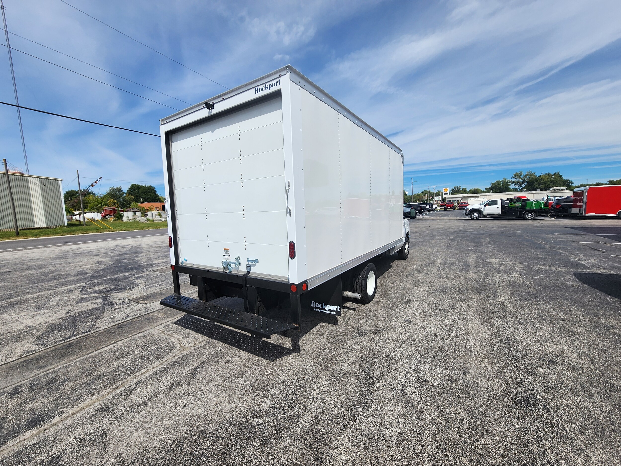 2024 Ford E-350 Base photo 4