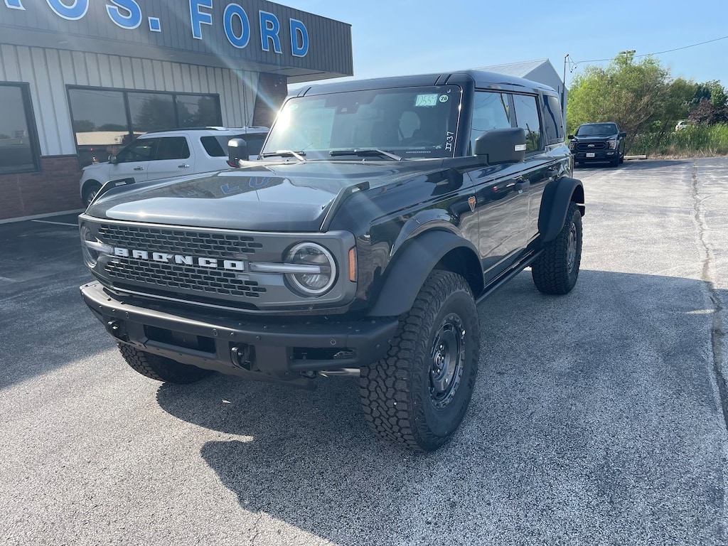 New 2025 Ford Bronco Badlands SUV
