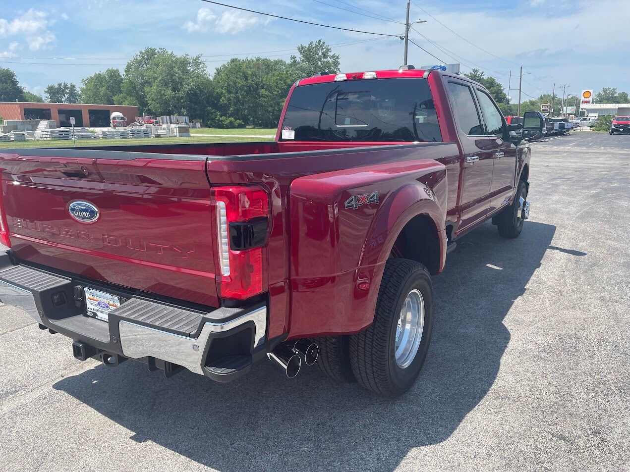 2025 Ford F-350 Lariat photo 4