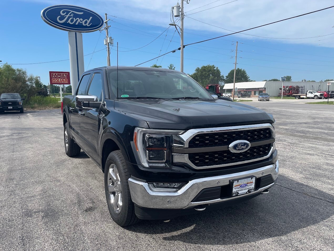 2023 Ford F-150 King Ranch photo 2