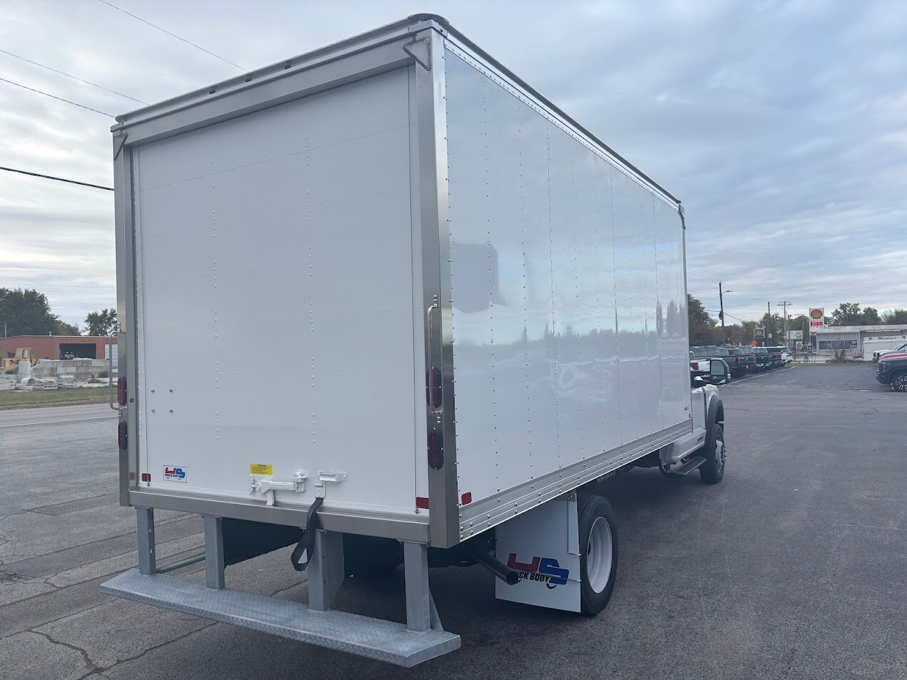 2025 Ford F-550 XL photo 4