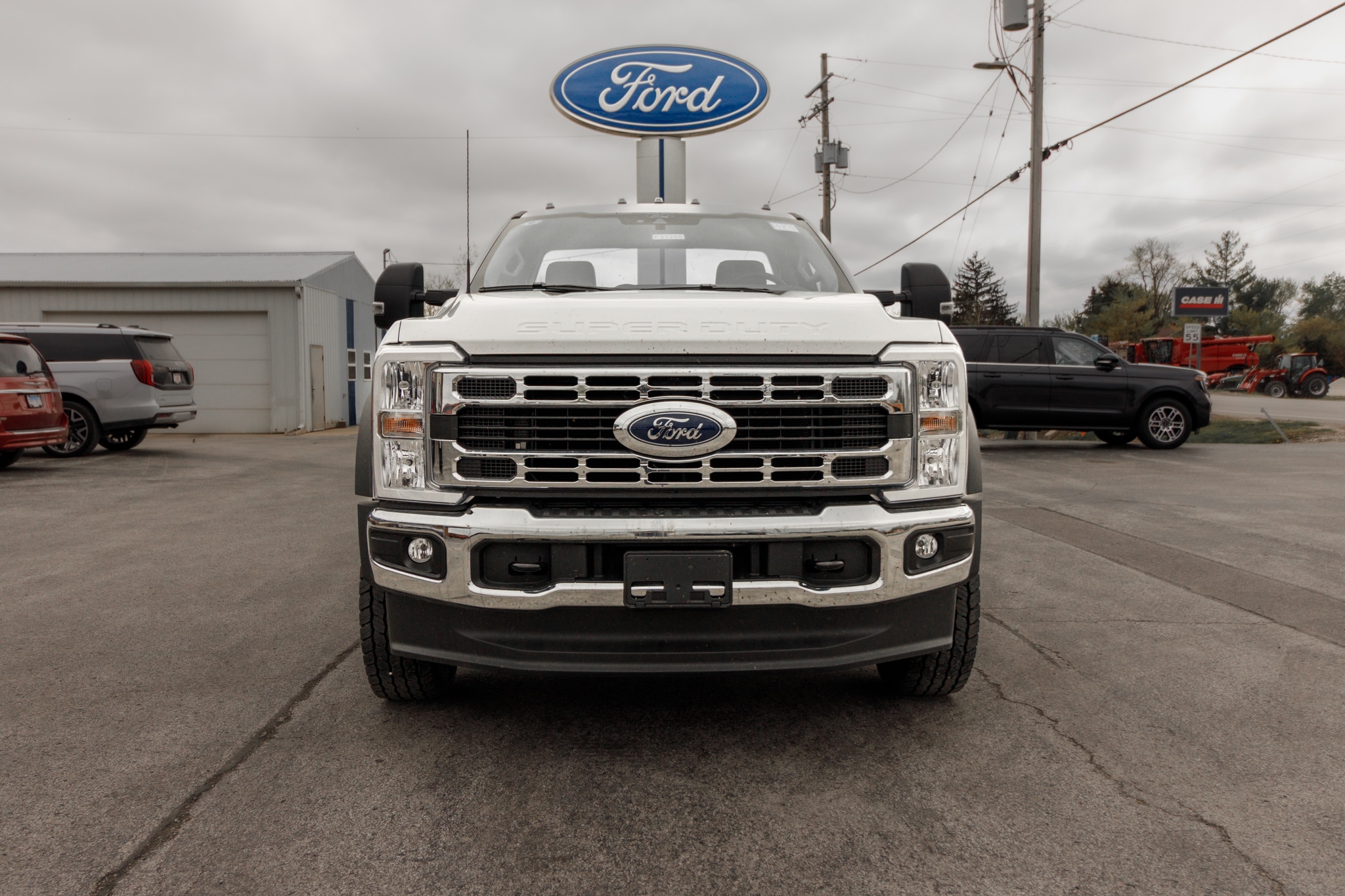 2025 Ford F-600 XL 4x4 Regular Cab 169-In DRW's photo