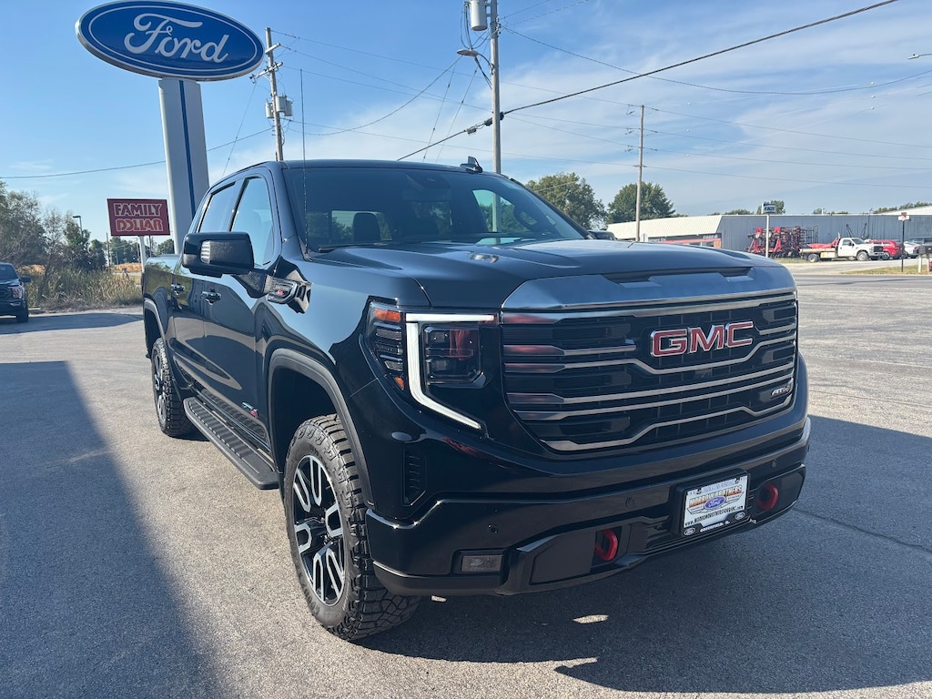 Used 2024 GMC Sierra 1500 AT4 Truck Crew Cab