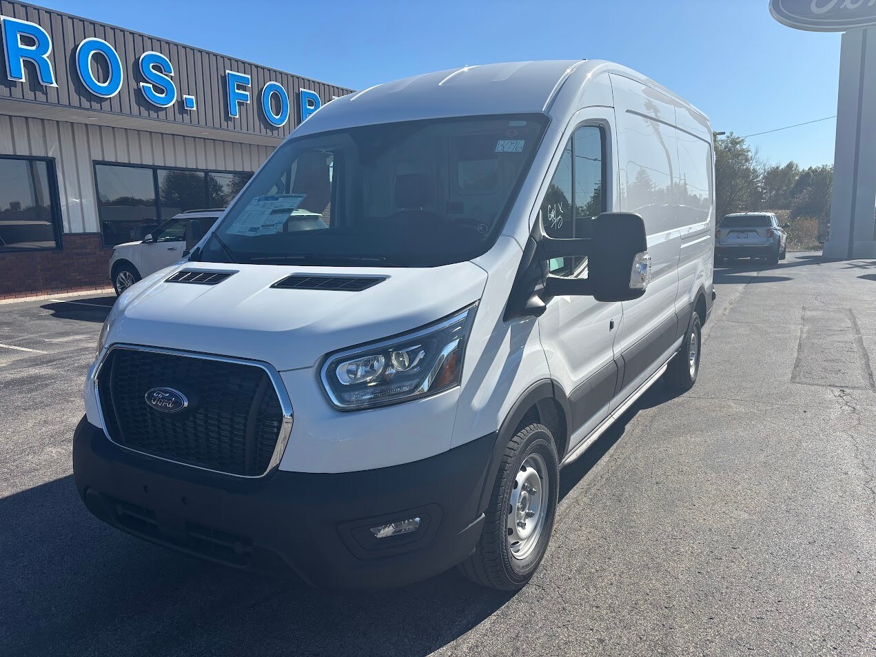 2025 Ford Transit photo 2