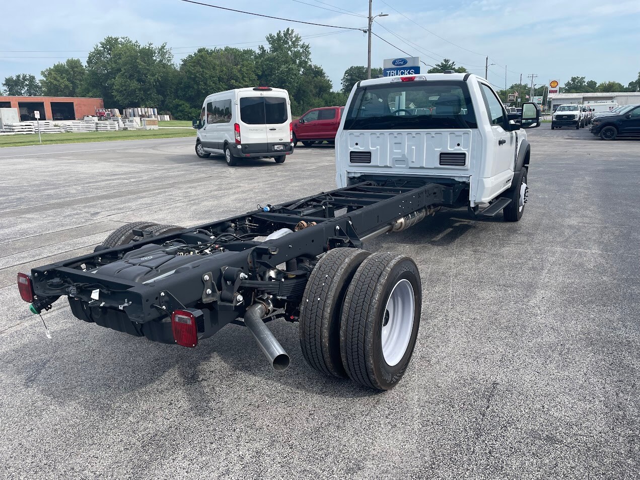 2024 Ford F-550 XL photo 4