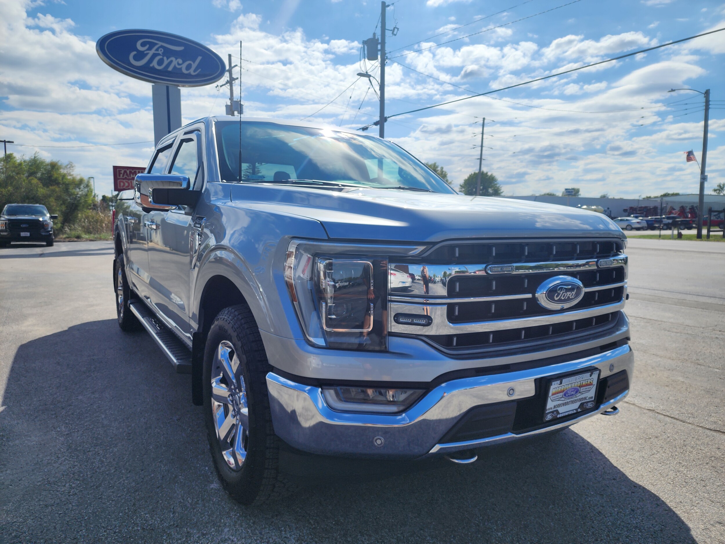 2022 Ford F-150 Lariat photo 3