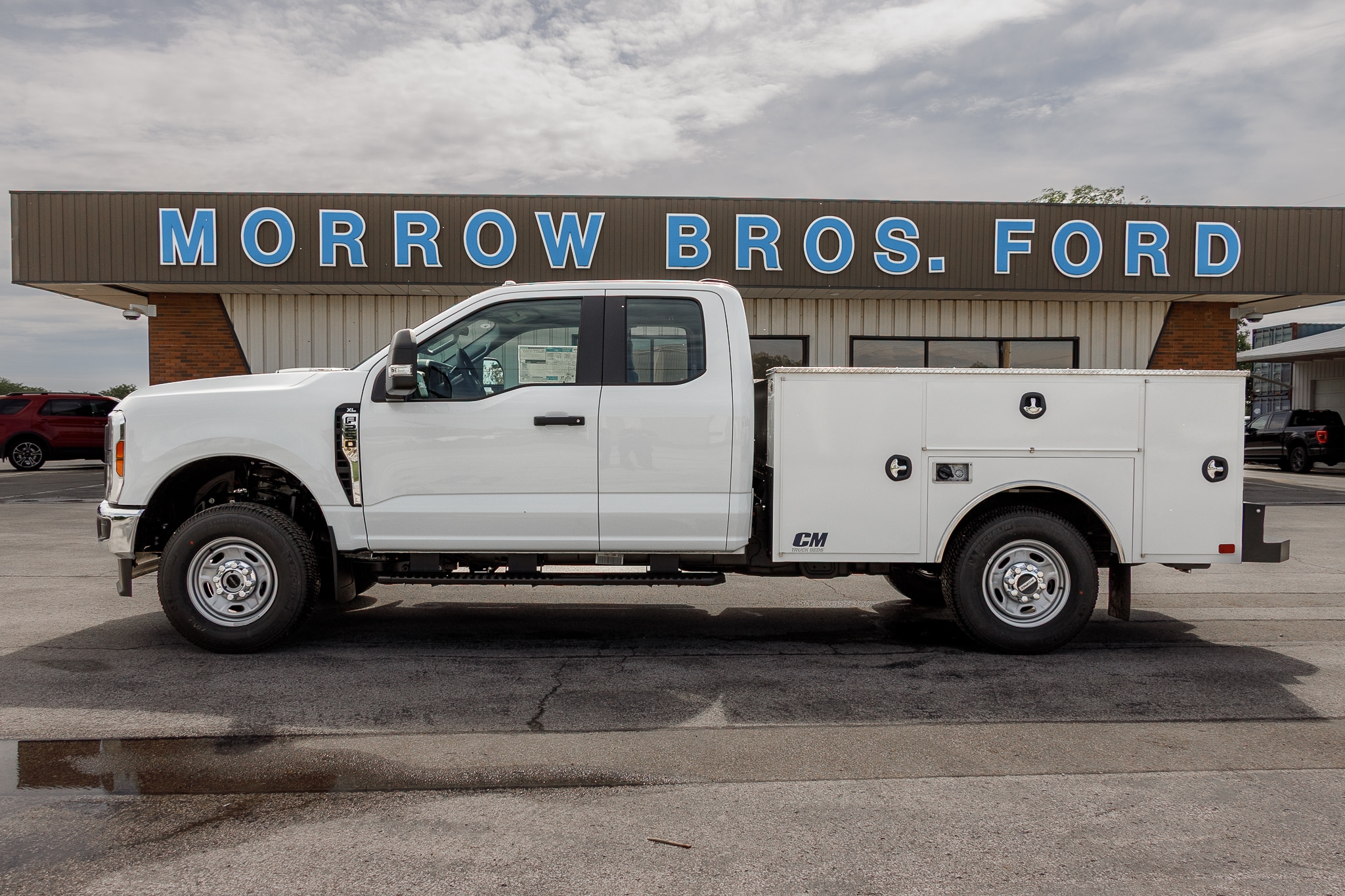 2026 Ford F-250 XL 4x4 SuperCab 8' Box's photo