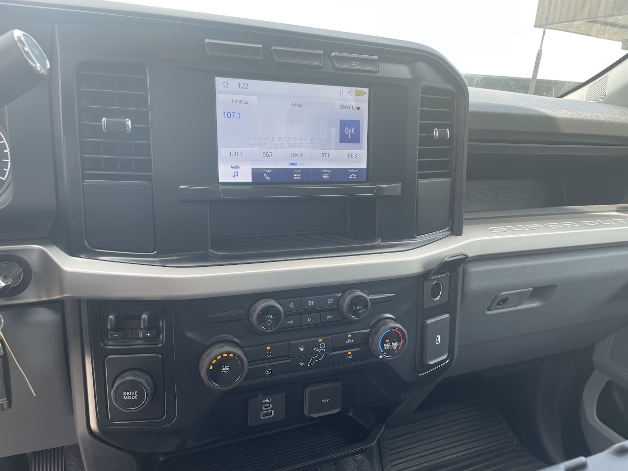 2024 Ford F-550 Super Duty Chassis Cab XL - Photo 8