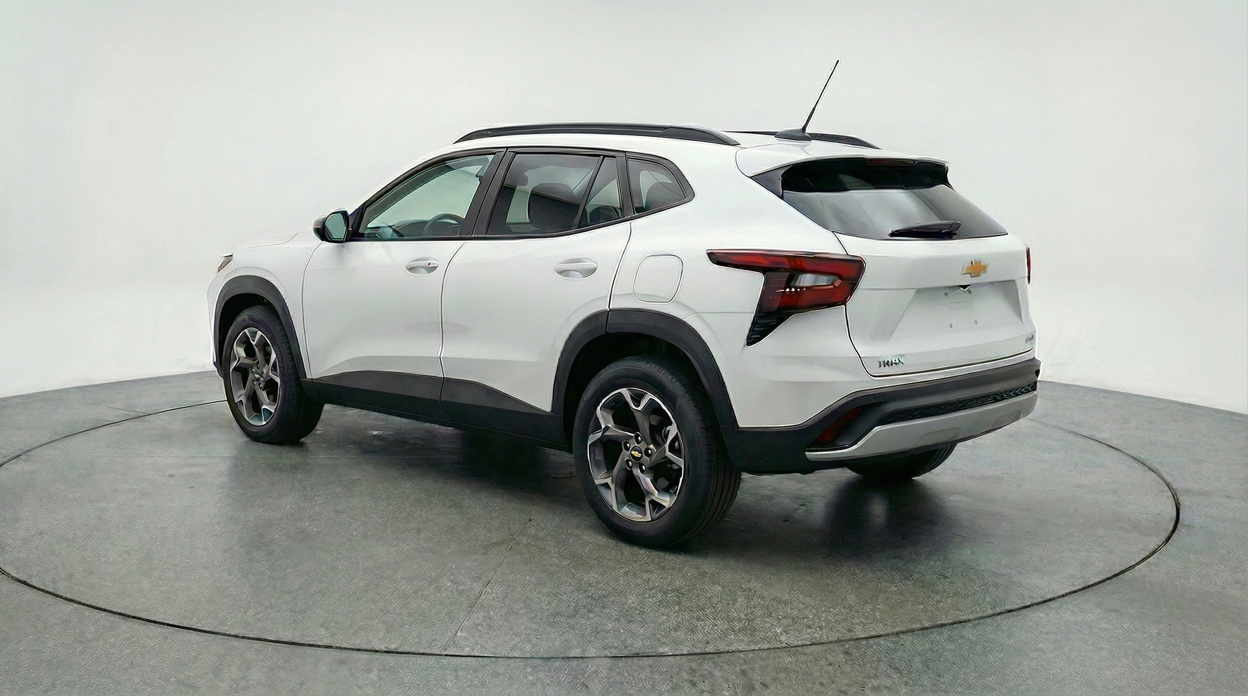 Thumbnail: 2025 Chevrolet Trax - 5