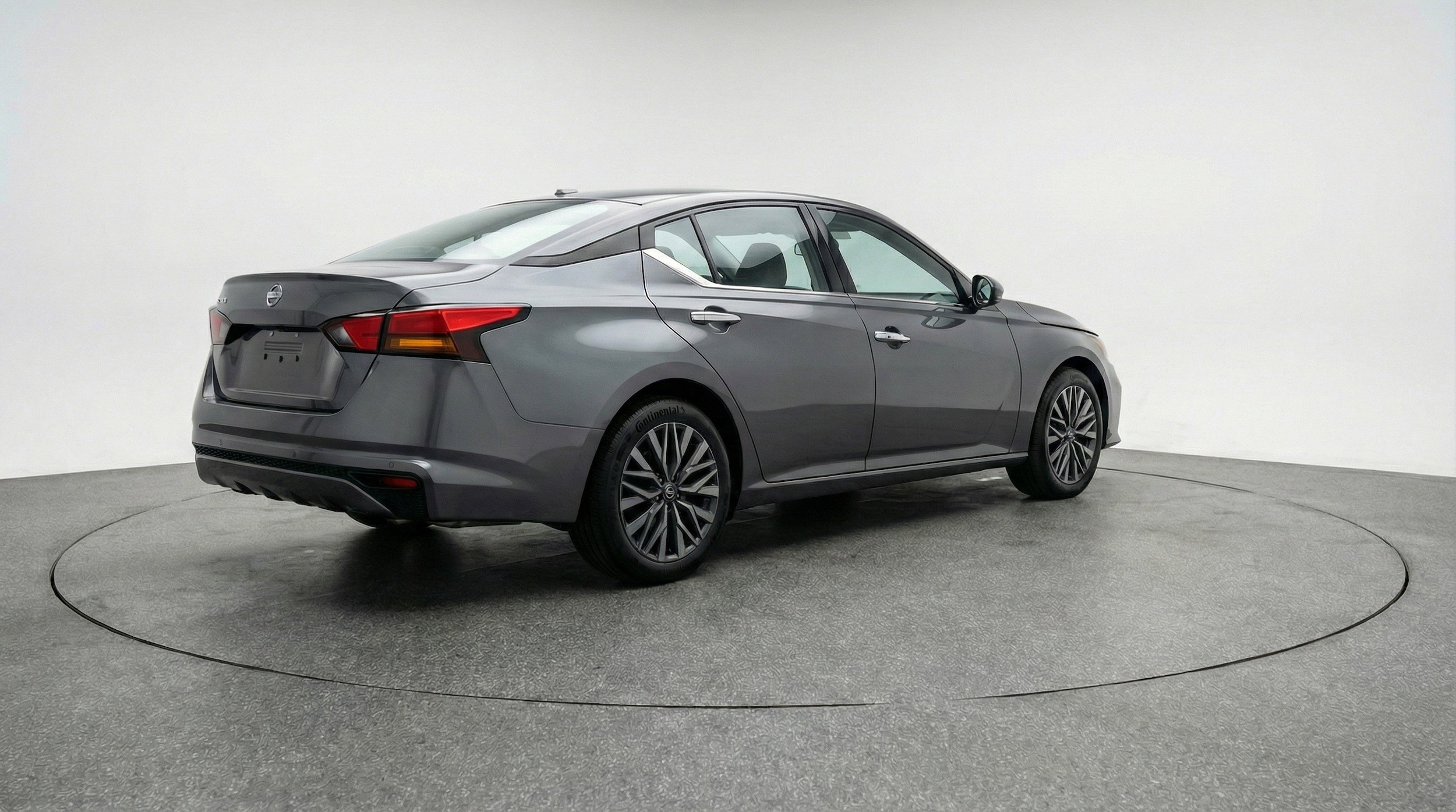 Thumbnail: 2025 Nissan Altima - 9