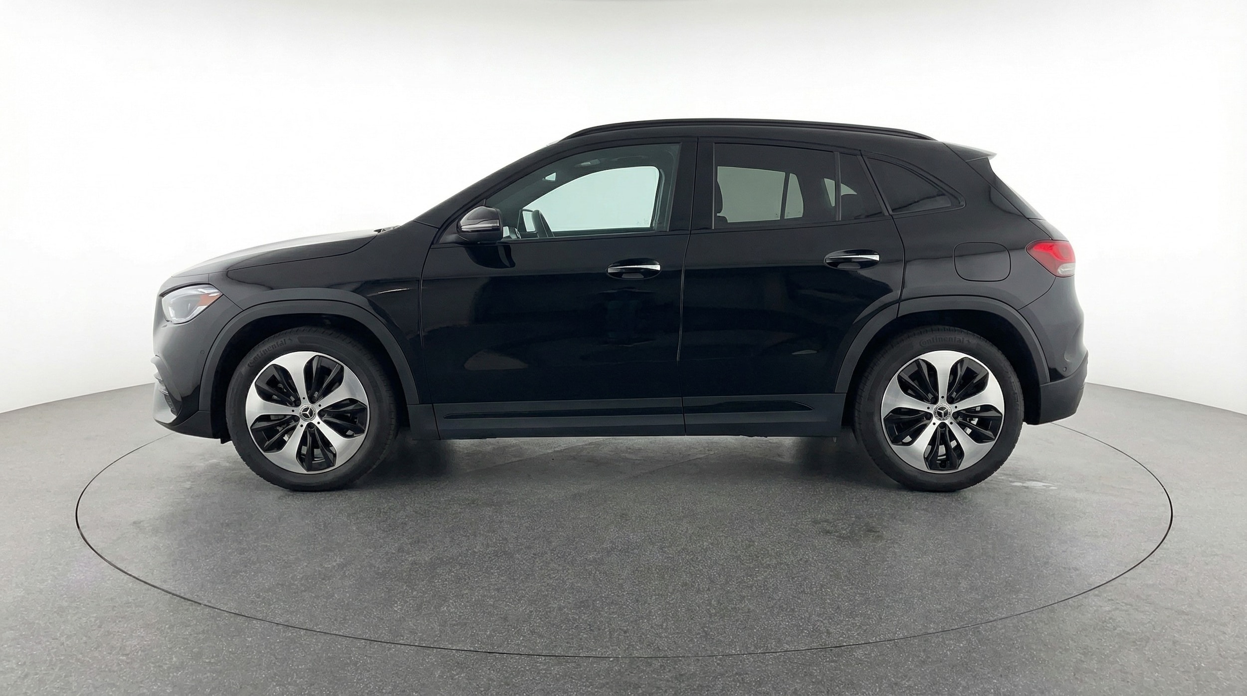 Thumbnail: 2025 Mercedes-Benz GLA - 4