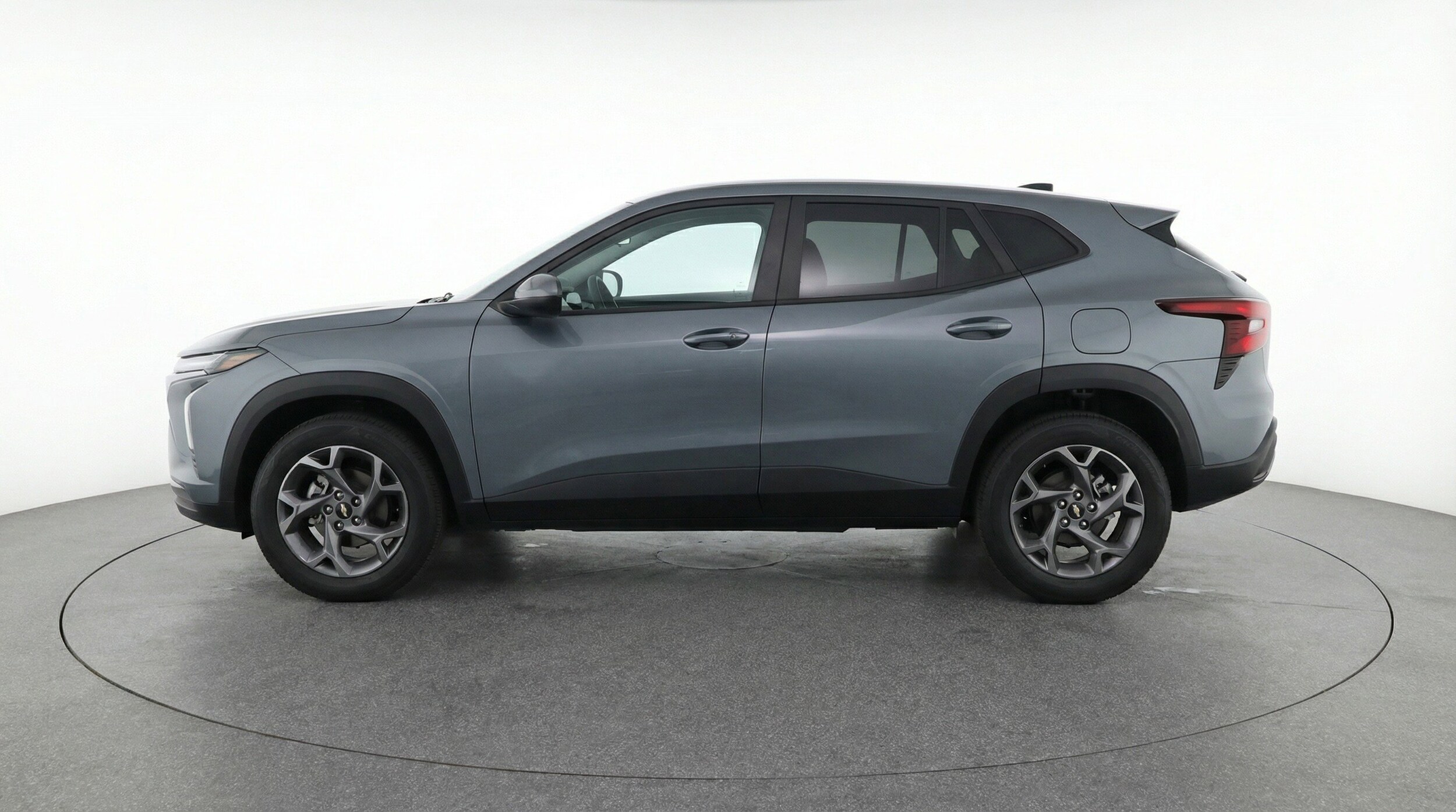 Thumbnail: 2025 Chevrolet Trax - 5