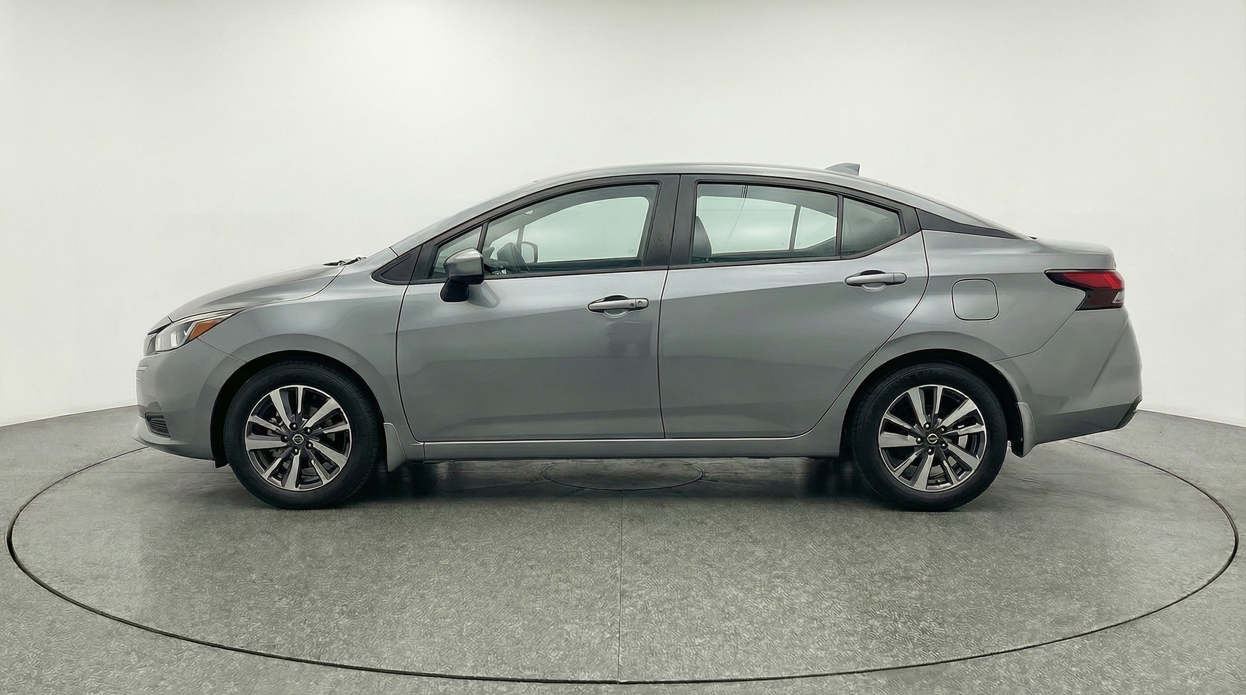 Thumbnail: 2025 Nissan Versa - 4