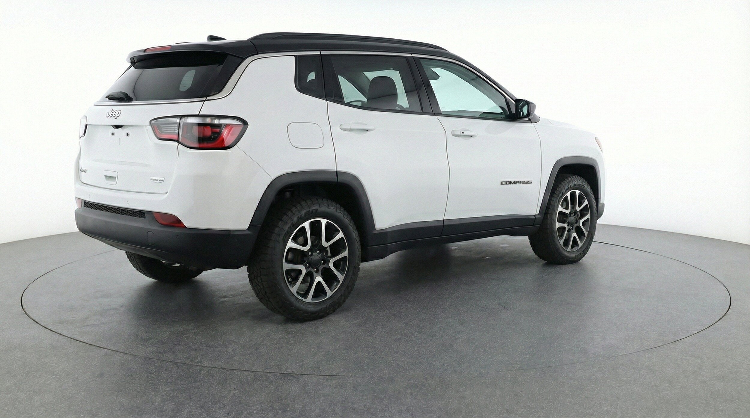 Thumbnail: 2025 Jeep Compass - 9