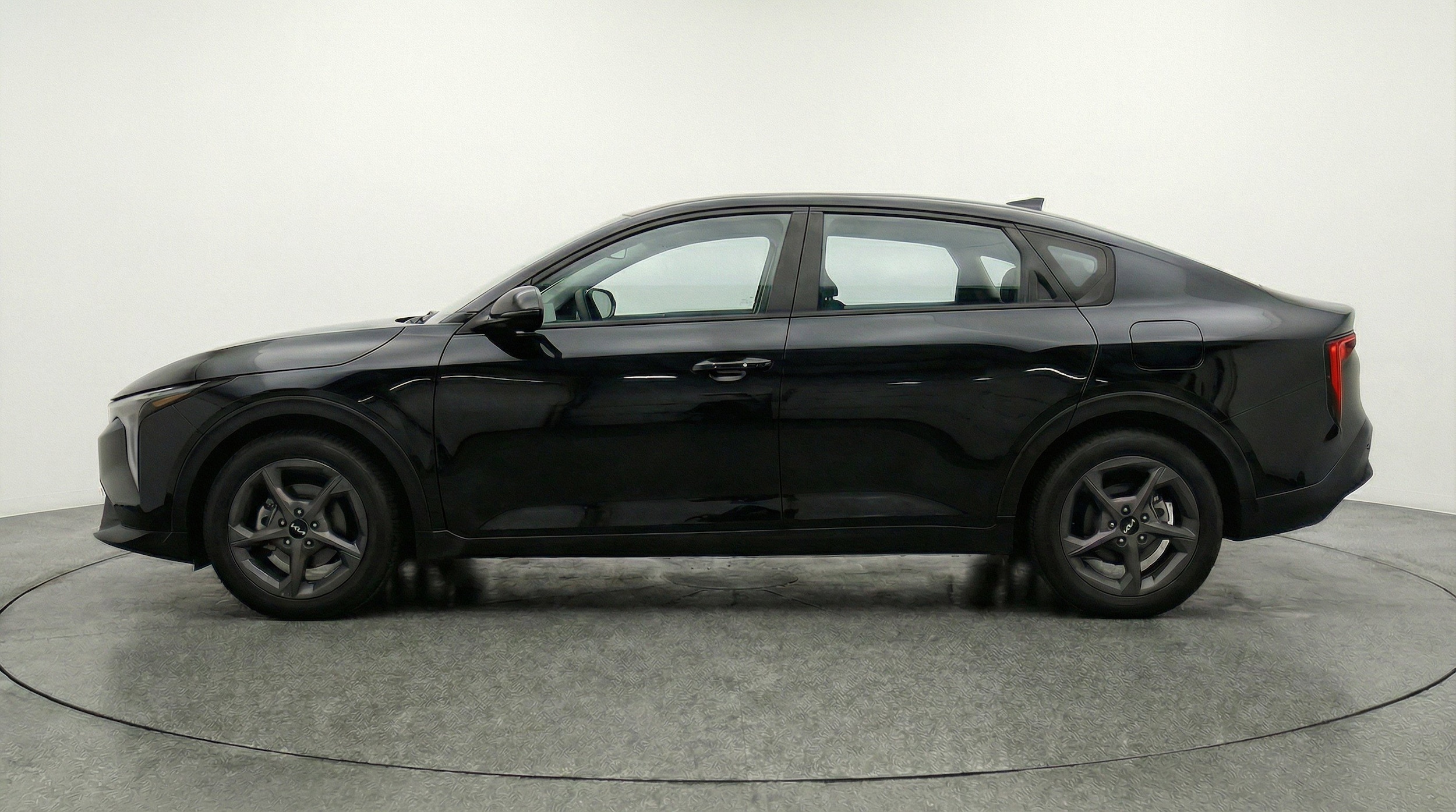 Thumbnail: 2025 Kia K4 - 5