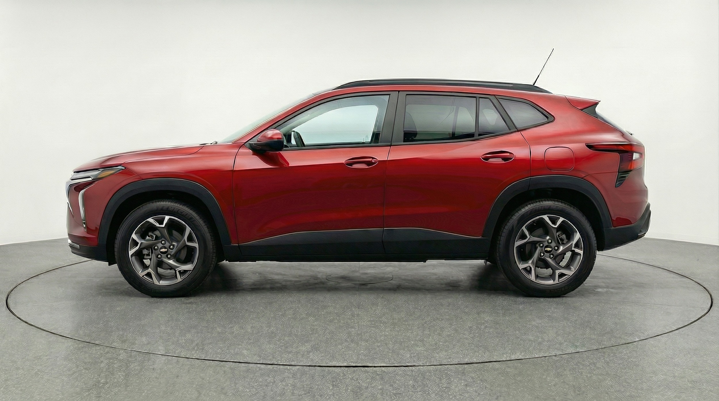 Thumbnail: 2025 Chevrolet Trax - 4